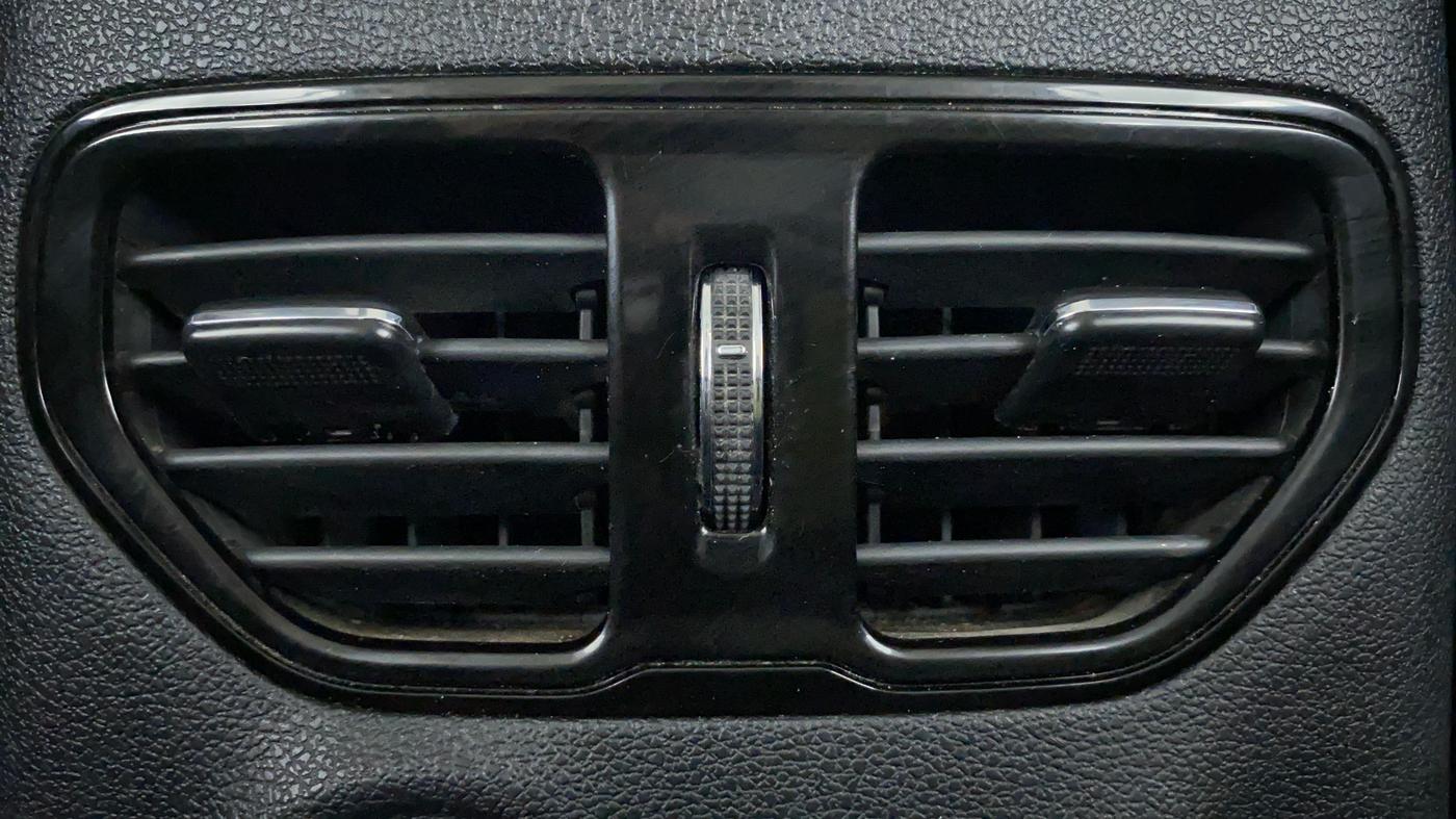 2019 Tata Hexa Varicor 400 XM, Diesel, Manual, 45,799 km, Rear AC Vents