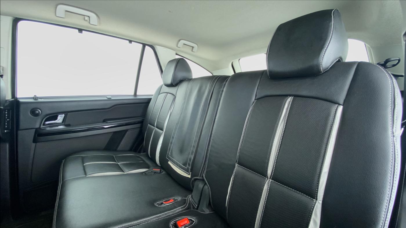 2019 Tata Hexa Varicor 400 XM, Diesel, Manual, 45,799 km, Right Side Rear Door Cabin