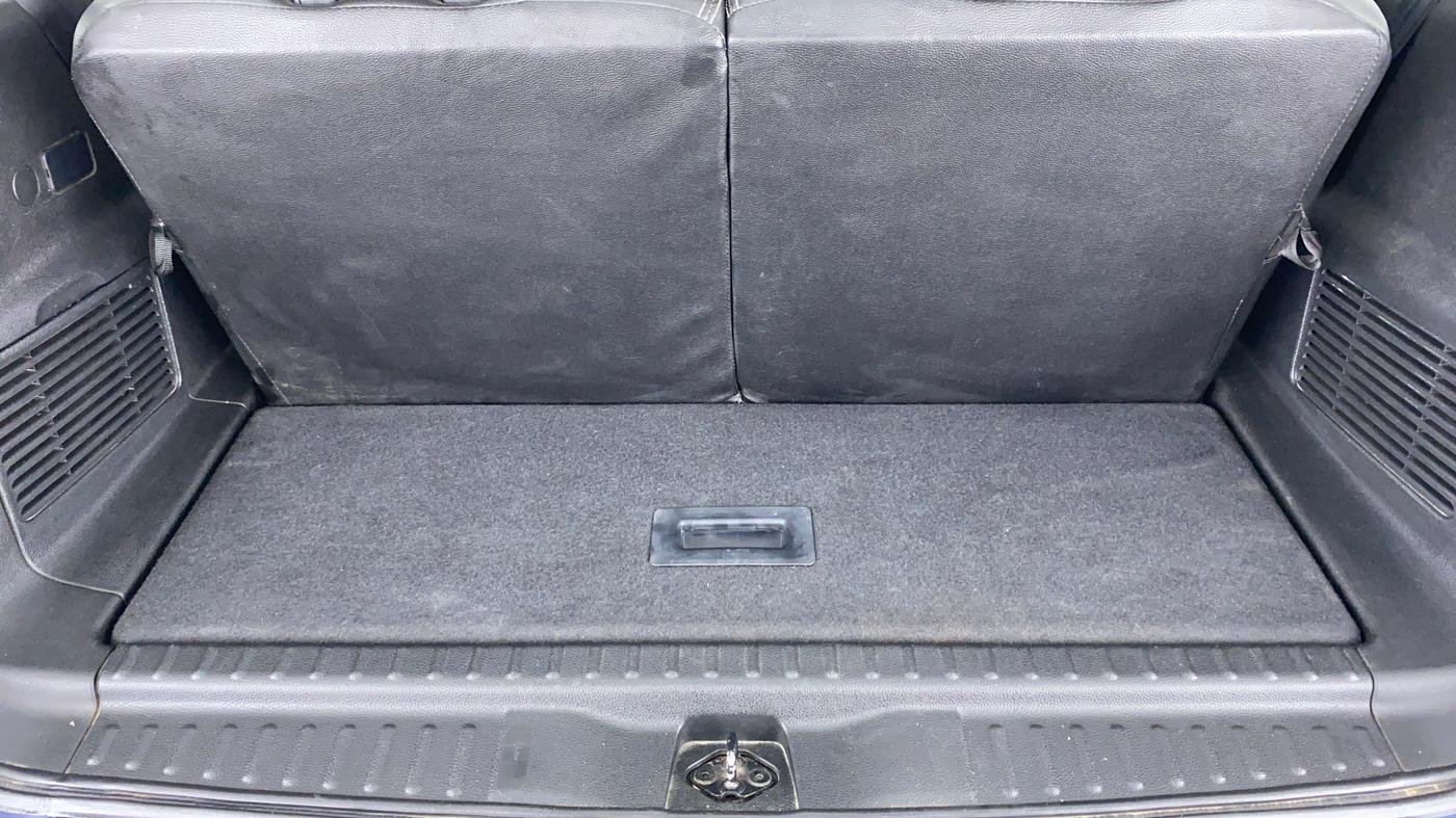 2019 Tata Hexa Varicor 400 XM, Diesel, Manual, 45,799 km, Boot Inside