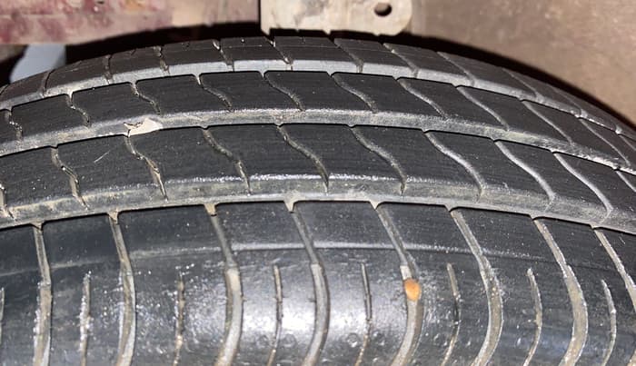 2015 Renault Pulse RXL PETROL, Petrol, Manual, 45,776 km, Left Front Tyre Tread