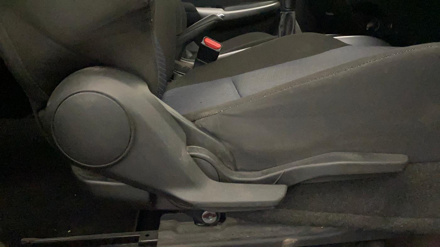 2020 Toyota Glanza G, Petrol, Manual, 38,431 km, Driver Side Adjustment Panel
