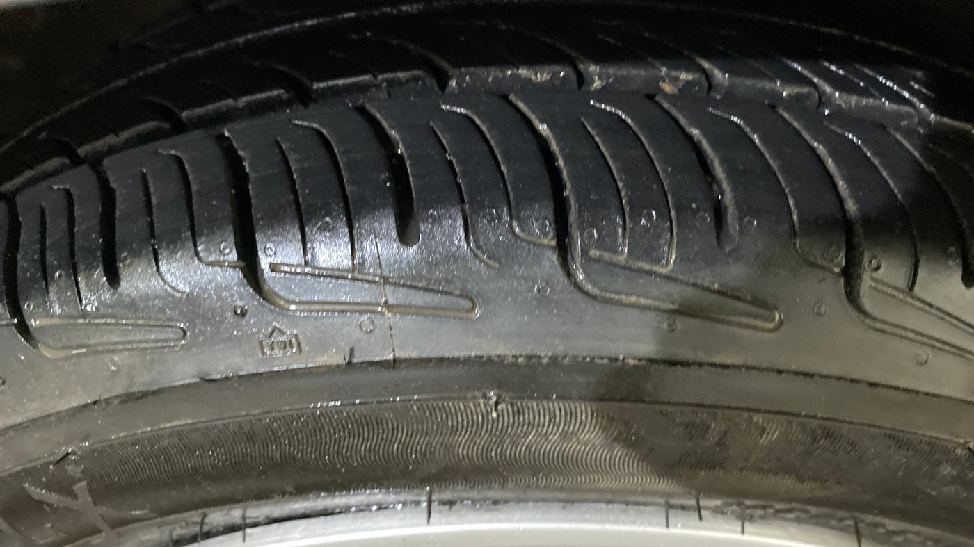 2020 Maruti Celerio VXI CNG, CNG, Manual, 80,882 km, Right Front Tyre Tread
