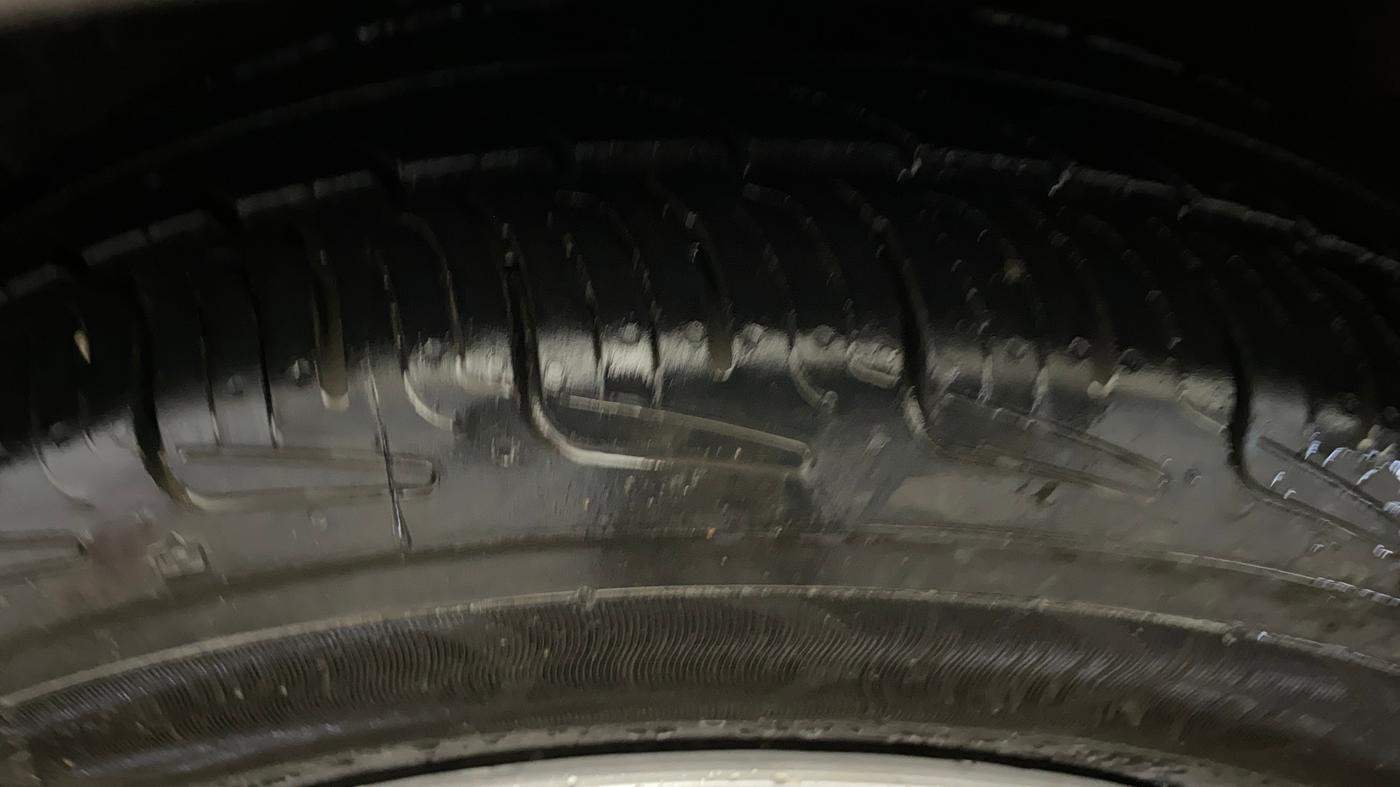 2020 Maruti Celerio VXI CNG, CNG, Manual, 80,882 km, Left Front Tyre Tread
