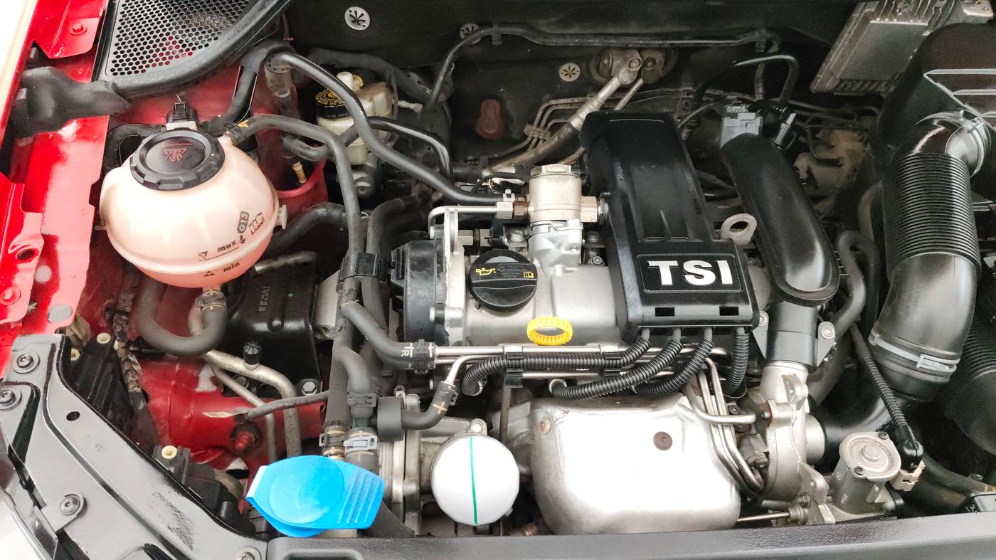 2019 Volkswagen Polo GT TSI AT, Petrol, Automatic, 95,295 km, Engine View - Right
