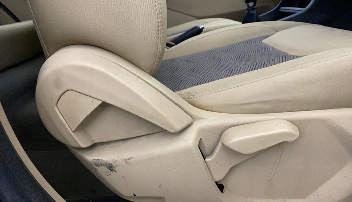 2017 Ford Figo Aspire TITANIUM 1.2 PETROL, Petrol, Manual, 63,585 km, Driver Side Adjustment Panel