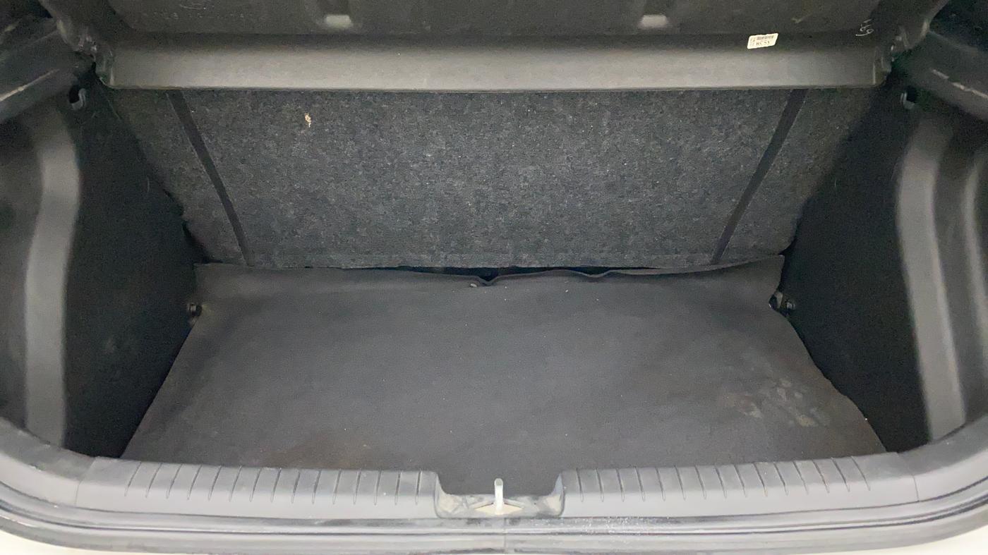 2015 Hyundai Elite i20 SPORTZ 1.2, Petrol, Manual, 39,402 km, Boot Inside