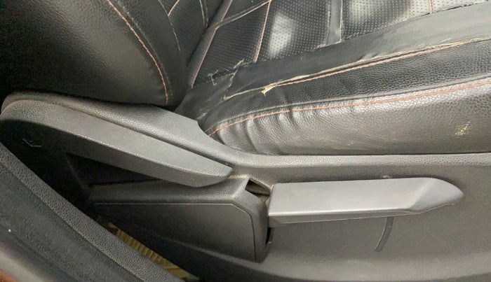 2016 Ford Ecosport TITANIUM 1.5L PETROL AT, Petrol, Automatic, 77,417 km, Driver Side Adjustment Panel