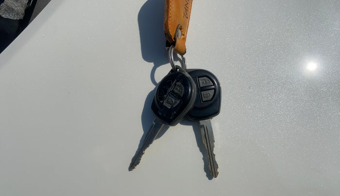 2018 Maruti IGNIS DELTA 1.2 AMT, Petrol, Automatic, 85,388 km, Key Close Up