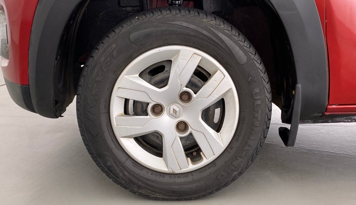 2015 Renault Kwid RXT, Petrol, Manual, 63,756 km, Left Front Wheel