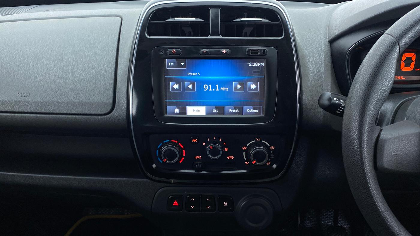 2015 Renault Kwid RXT, Petrol, Manual, 63,756 km, Air Conditioner