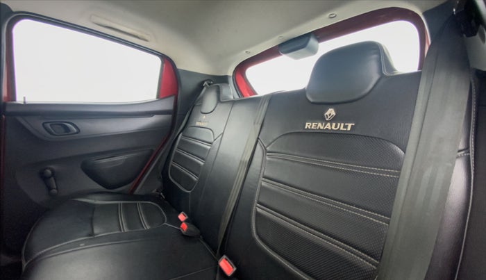 2015 Renault Kwid RXT, Petrol, Manual, 63,756 km, Right Side Rear Door Cabin