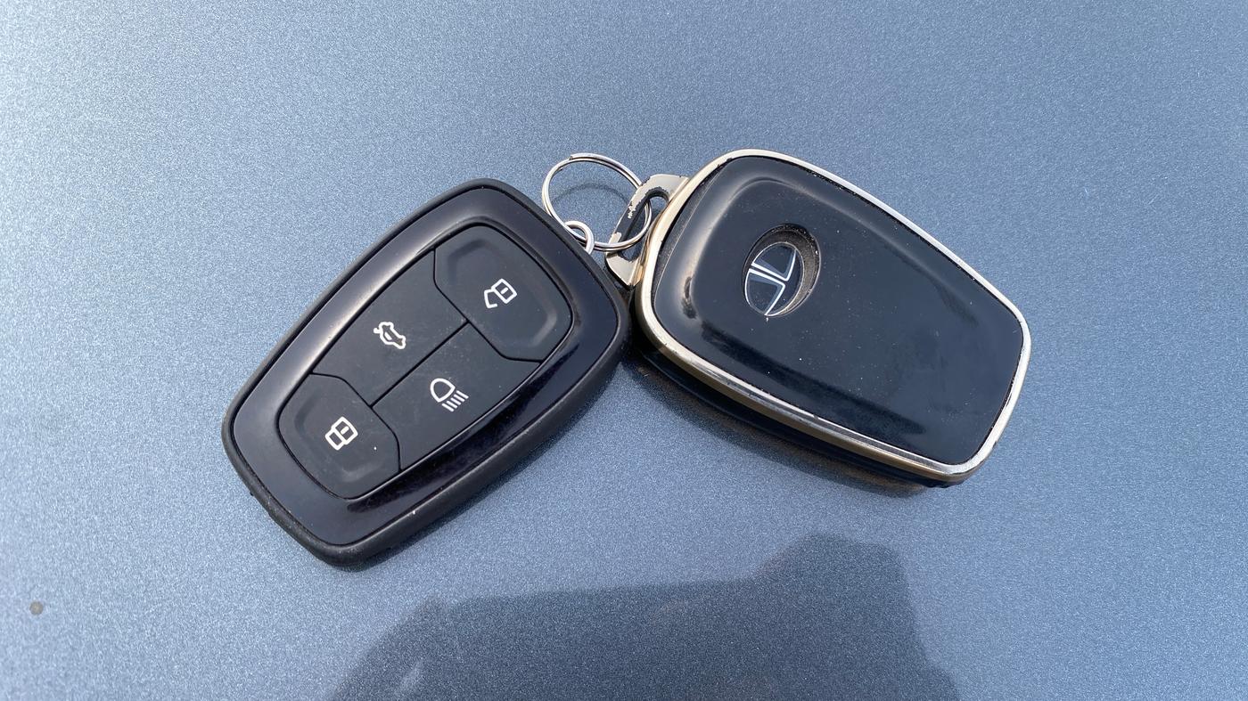 2023 Tata ALTROZ XZ PLUS DIESEL, Diesel, Manual, 57,608 km, Key Close Up