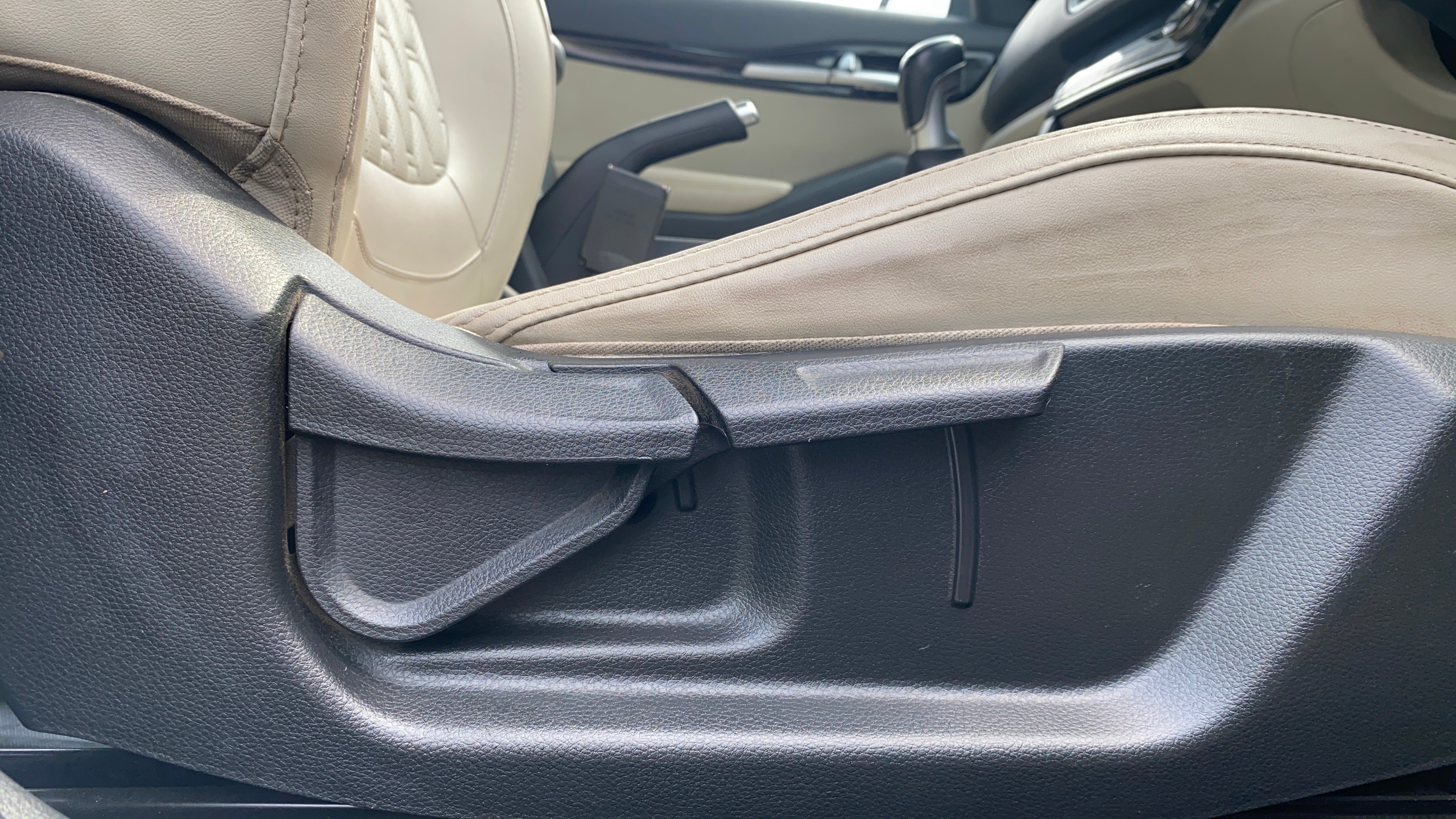 camera-Driver-Side-Adjustment-Panel