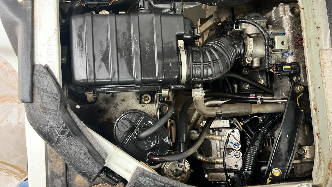 2020 Maruti Eeco 5 STR WITH A/C+HTR, Petrol, Manual, 44,792 km, Engine View - Right