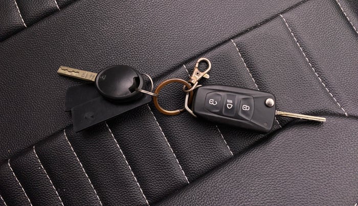 2021 Tata Tiago XZA PLUS PETROL, Petrol, Automatic, 20,849 km, Key Close Up