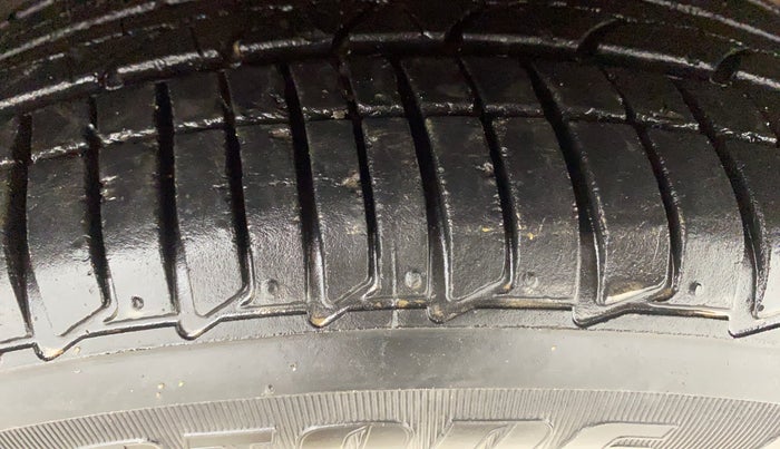 2021 Tata Tiago XZA PLUS PETROL, Petrol, Automatic, 20,849 km, Right Front Tyre Tread