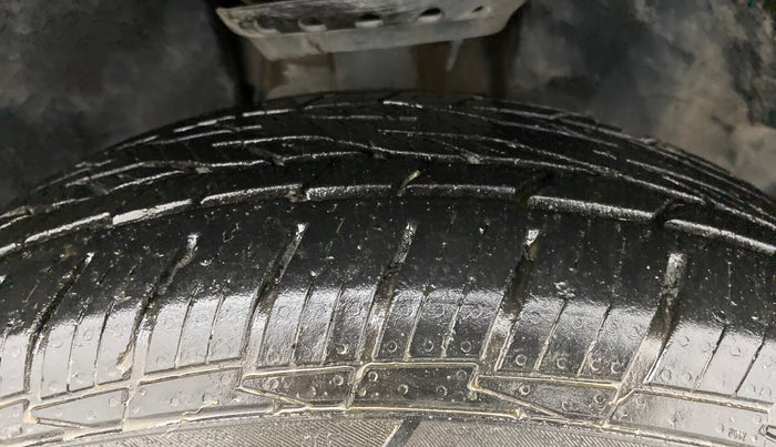2019 Tata Harrier XZ 2.0L, Diesel, Manual, 1,01,210 km, Right Front Tyre Tread