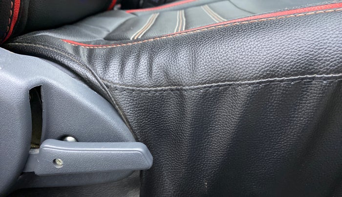 2018 Maruti Alto 800 VXI O, Petrol, Manual, 26,962 km, Driver Side Adjustment Panel
