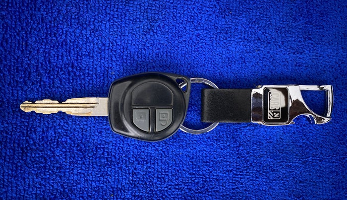 2014 Maruti Wagon R 1.0 VXI, Petrol, Manual, 81,983 km, Key Close Up