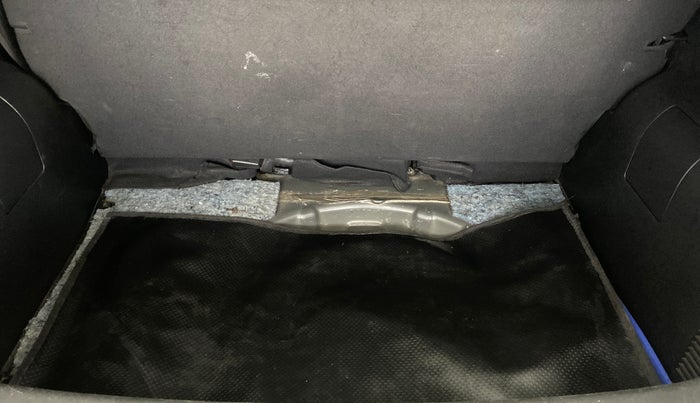 2022 Nissan MAGNITE XL, Petrol, Manual, 70,483 km, Boot Inside