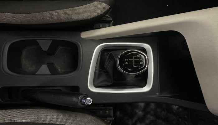 2022 Nissan MAGNITE XL, Petrol, Manual, 70,483 km, Gear Lever