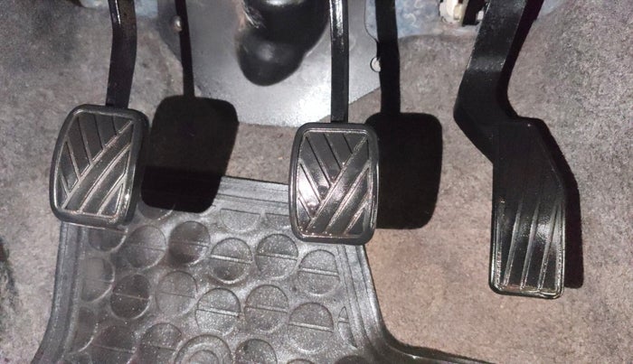 2015 Maruti Celerio VXI, Petrol, Manual, 36,288 km, Pedals