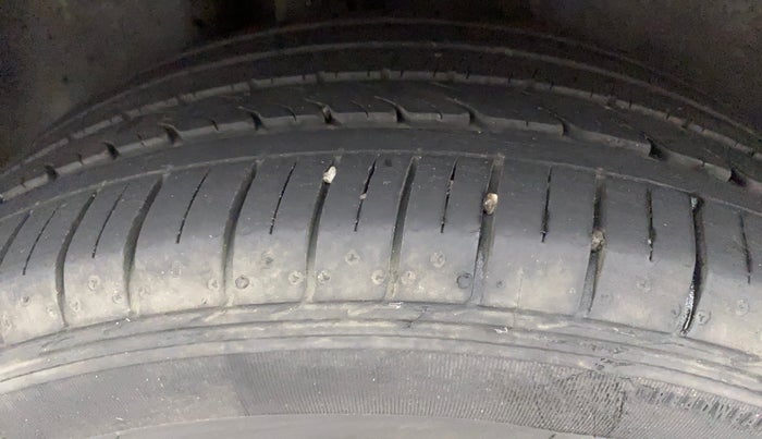 2021 Skoda Rapid MONTE CARLO TSI, Petrol, Manual, 34,757 km, Right Rear Tyre Tread