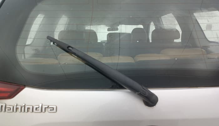 2018 Mahindra XUV500 W11, Diesel, Manual, 69,561 km, Rear Wiper
