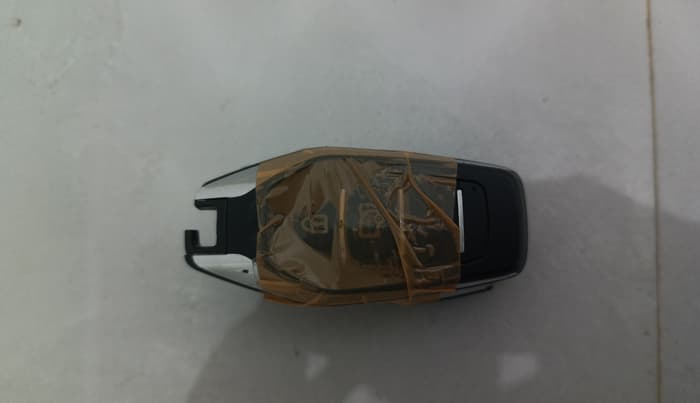 2018 Mahindra XUV500 W11, Diesel, Manual, 69,561 km, Key Close Up