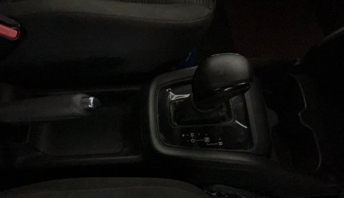 2024 Maruti Swift VXi AMT, Petrol, Automatic, 10,770 km, Gear Lever