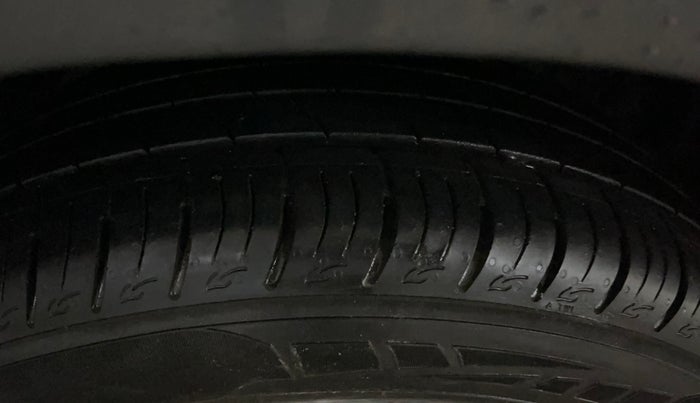 2018 Ford Ecosport TITANIUM 1.5L PETROL, Petrol, Manual, 38,205 km, Right Front Tyre Tread