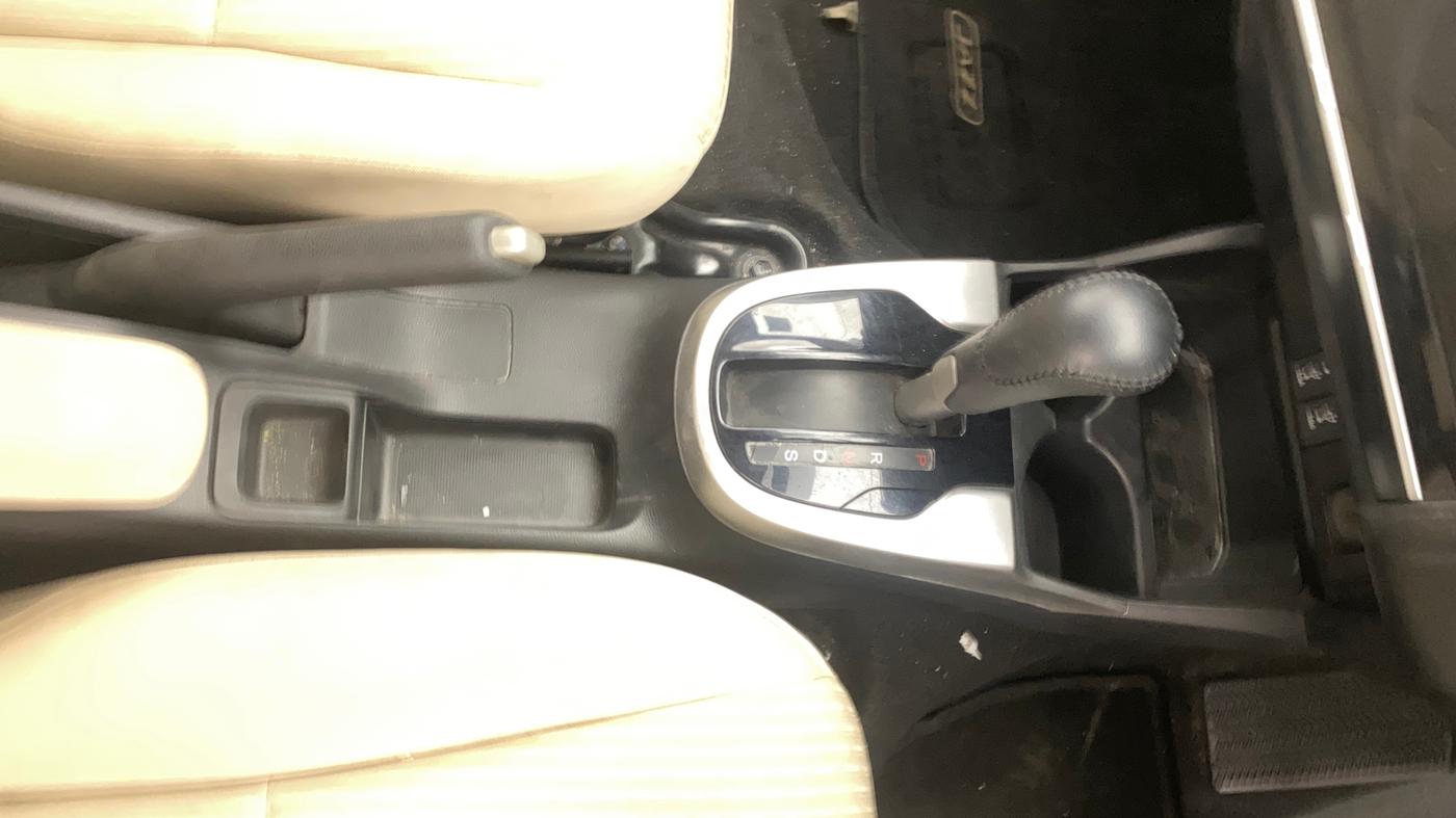 2019 Honda Jazz 1.2L I-VTEC VX CVT, Petrol, Automatic, 30,798 km, Gear Lever
