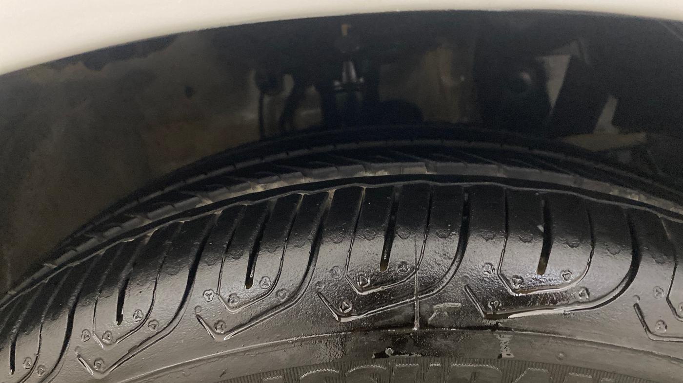 2019 Honda Jazz 1.2L I-VTEC VX CVT, Petrol, Automatic, 30,798 km, Right Front Tyre Tread