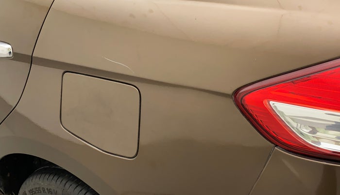 2017 Maruti Ciaz ALPHA 1.4 PETROL, Petrol, Manual, 77,919 km, Left quarter panel - Minor scratches