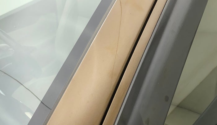 2017 Maruti Ciaz ALPHA 1.4 PETROL, Petrol, Manual, 77,919 km, Left A pillar - Minor scratches