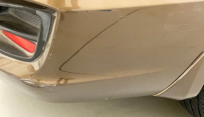 2017 Maruti Ciaz ALPHA 1.4 PETROL, Petrol, Manual, 77,919 km, Rear bumper - Minor scratches