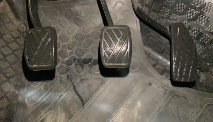 2013 Maruti Wagon R 1.0 VXI  ABS-AIRBAG, Petrol, Manual, 87,357 km, Pedals