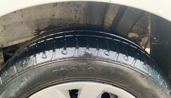 2015 Hyundai Grand i10 MAGNA 1.2 KAPPA VTVT, Petrol, Manual, 58,259 km, Left Rear Tyre Tread