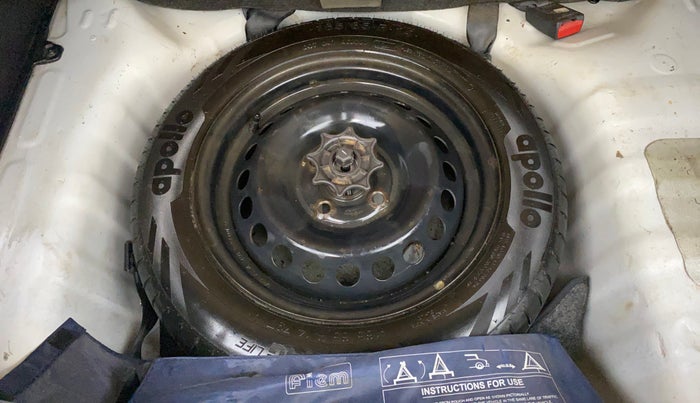 2017 Hyundai Grand i10 MAGNA AT 1.2 KAPPA VTVT, Petrol, Automatic, 27,341 km, Spare Tyre