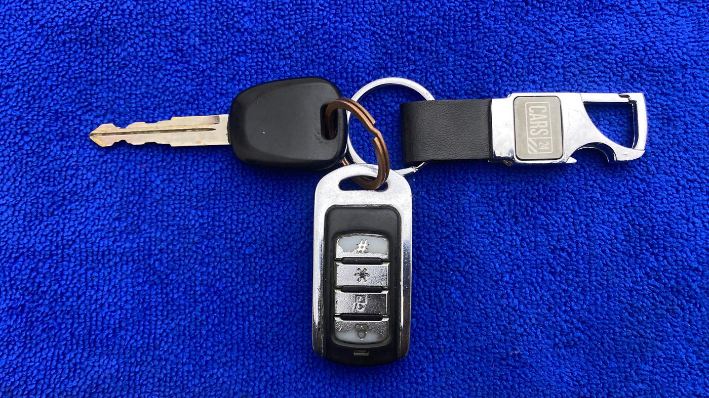 2014 Maruti Celerio VXI, Petrol, Manual, 39,731 km, Key Close Up