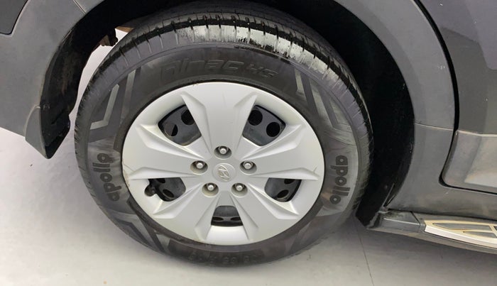 2017 Hyundai Creta E PLUS 1.4 DIESEL, Diesel, Manual, 91,960 km, Right Rear Wheel