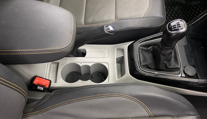 2021 Skoda KUSHAQ STYLE 1.0L TSI MT, Petrol, Manual, 26,831 km, Gear Lever