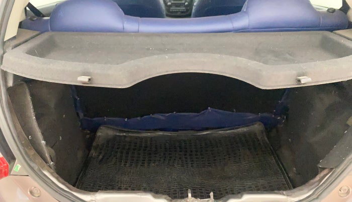 2019 Tata Tiago XZ PETROL, Petrol, Manual, 76,218 km, Boot Inside