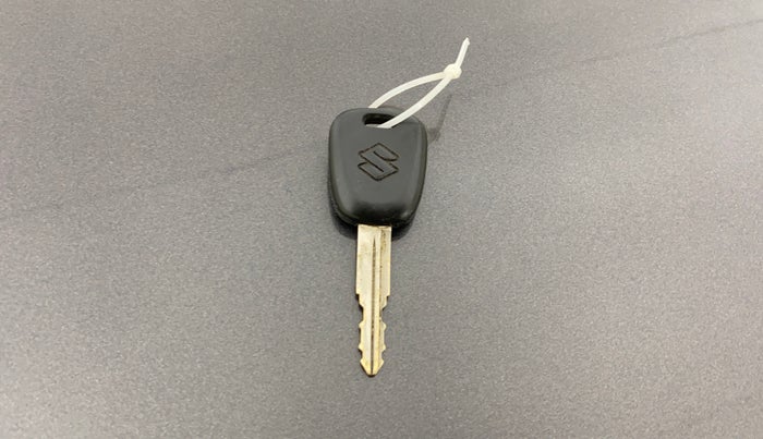 2019 Maruti Alto LXI, Petrol, Manual, 38,068 km, Key Close Up