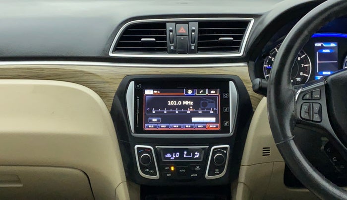 2018 Maruti Ciaz ALPHA  AT 1.5 SHVS PETROL, Petrol, Automatic, 1,19,576 km, Air Conditioner