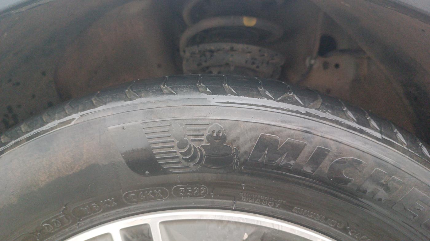 2018 Hyundai Creta SX PLUS AT 1.6 PETROL, Petrol, Automatic, 72,047 km, Left Front Tyre Tread