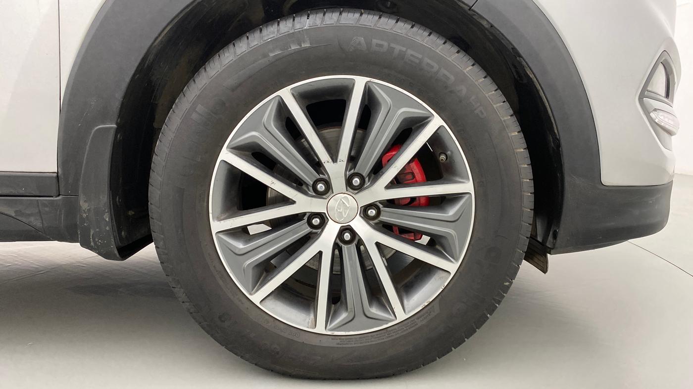 2017 Hyundai Tucson 2WD AT GLS DIESEL, Diesel, Automatic, 91,417 km, Right Front Wheel