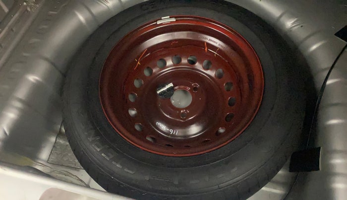 2022 Renault Kwid CLIMBER AMT 1.0, Petrol, Automatic, 19,193 km, Spare Tyre