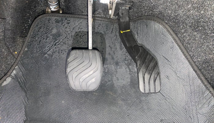 2022 Renault Kwid CLIMBER AMT 1.0, Petrol, Automatic, 19,193 km, Pedals