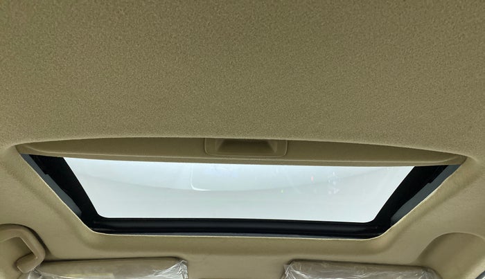 2017 Honda City 1.5L I-VTEC VX CVT, Petrol, Automatic, 70,660 km, Moonroof/ Sunroof